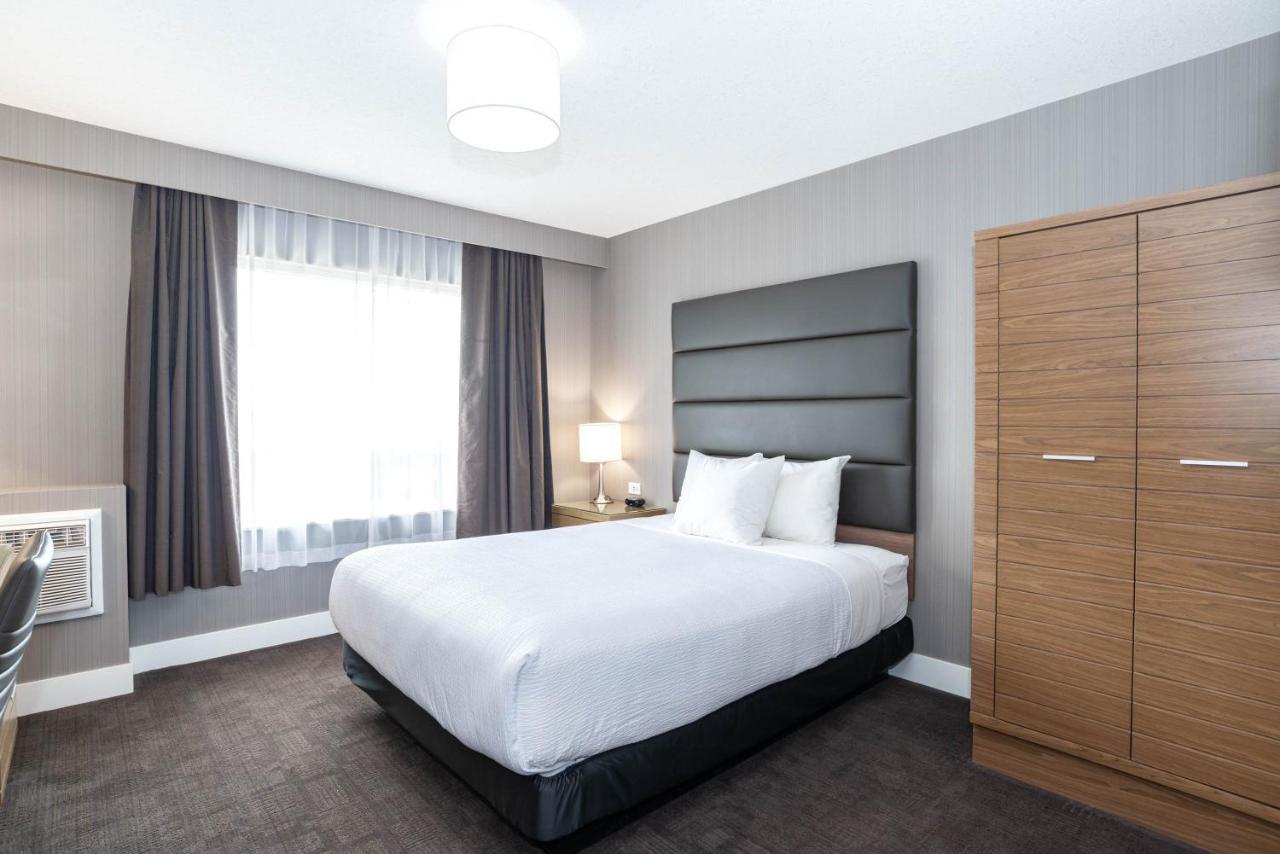 Sandman Hotel Grande Prairie Buitenkant foto