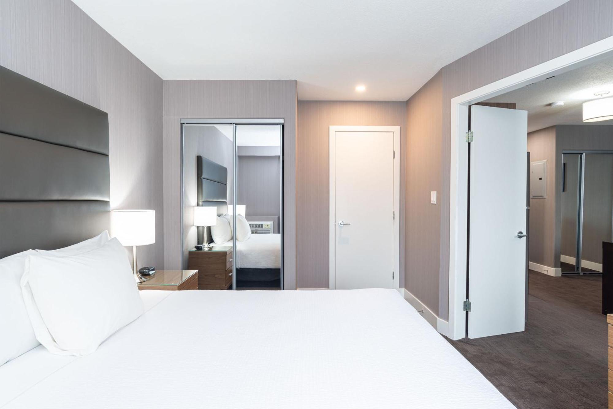 Sandman Hotel Grande Prairie Buitenkant foto